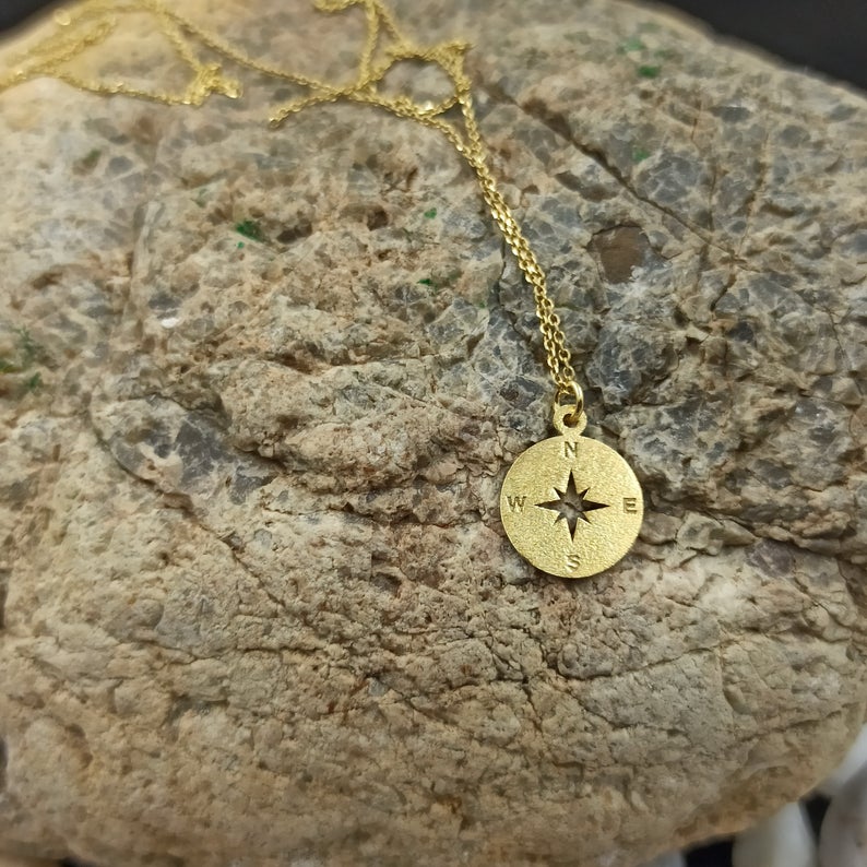 Compass necklace, compass jewelry,Dainty compass gold